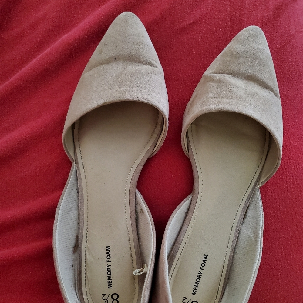 Slip on dress shoes